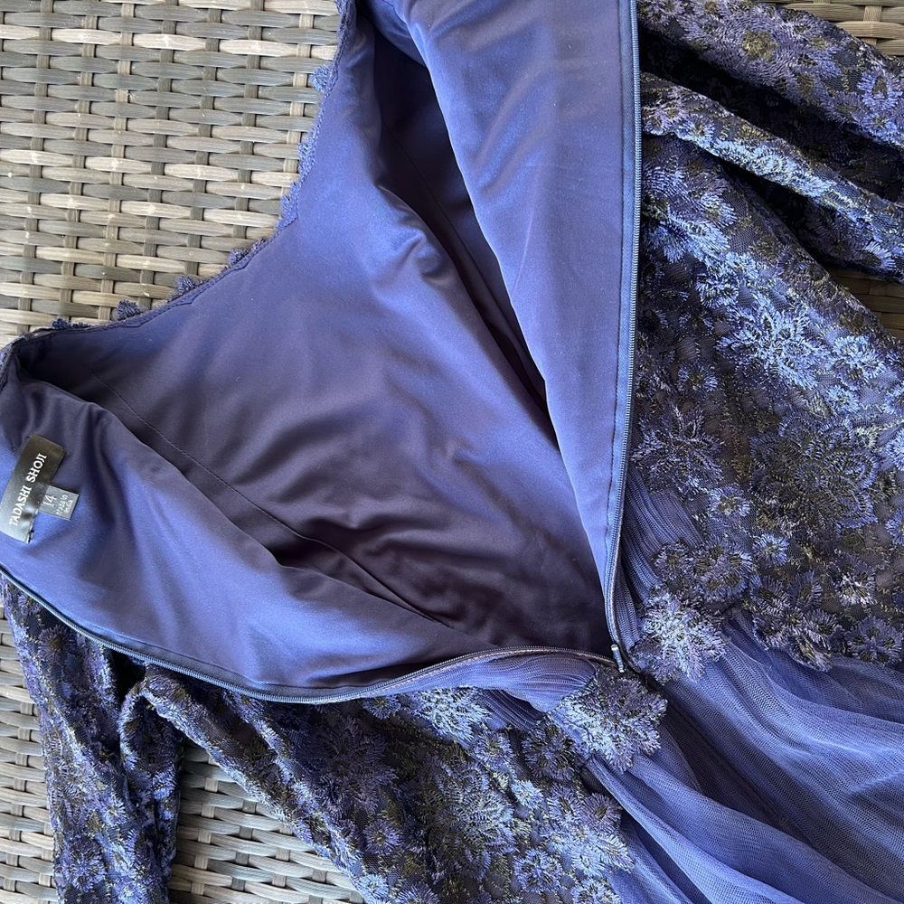 Tadashi Shoji Navy Long Sleeve Lace Gown - Picture 10 of 14